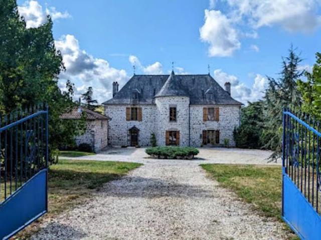 Villa vente à Lesterps, Charente