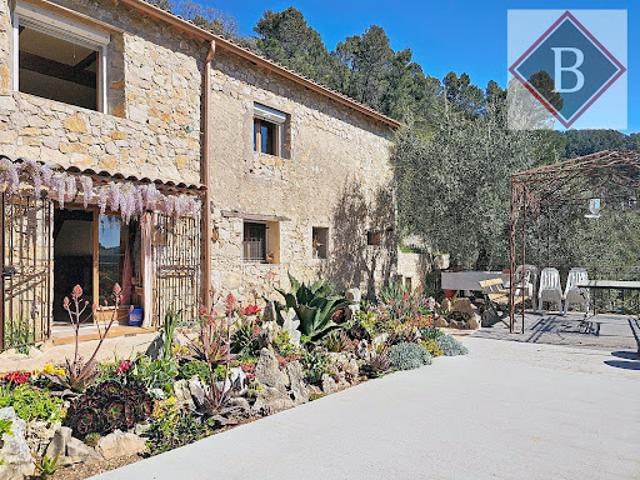 Villa vente à Grasse, Saint-cézaire-sur-siagne