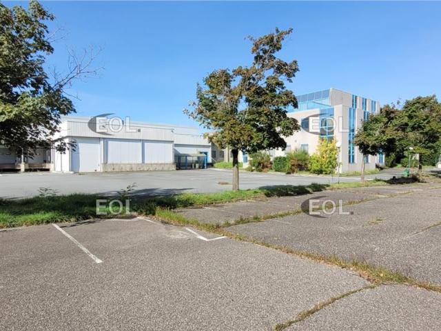 Local Commercial vente à Villefranche-sur-Saône, Rhône