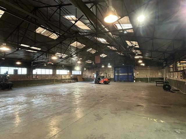 Local Commercial vente à Auxerre, Migennes