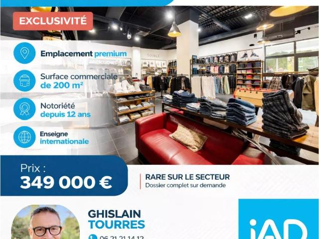 Local Commercial vente à Carpentras, Orange