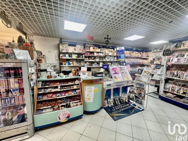 Local Commercial vente à Nîmes, Beaucaire