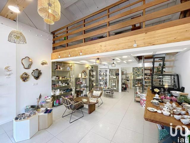 Local Commercial vente à Ajaccio, Grosseto-prugna