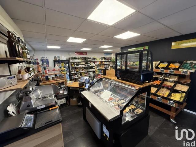 Local Commercial vente à Saint-Dié-des-Vosges, Étival-clairefontaine