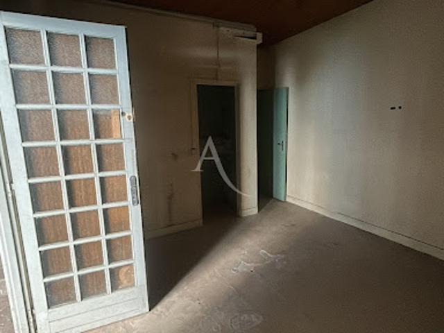 Garage vente à Quartier Port-Aviation, Viry-Châtillon