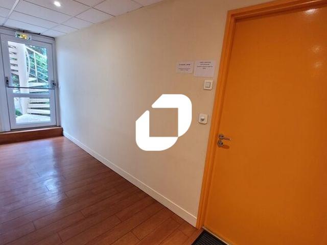 Bureau vente à Boulogne-Billancourt, Chaville