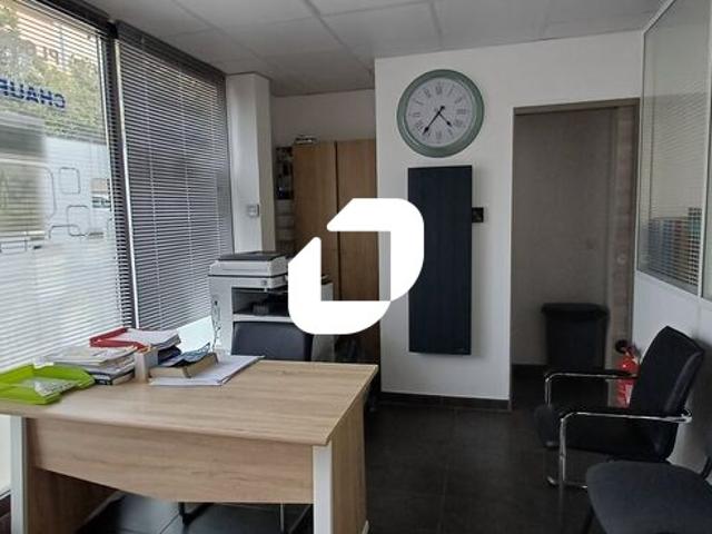 Bureau vente à Ecquevilly, Yvelines
