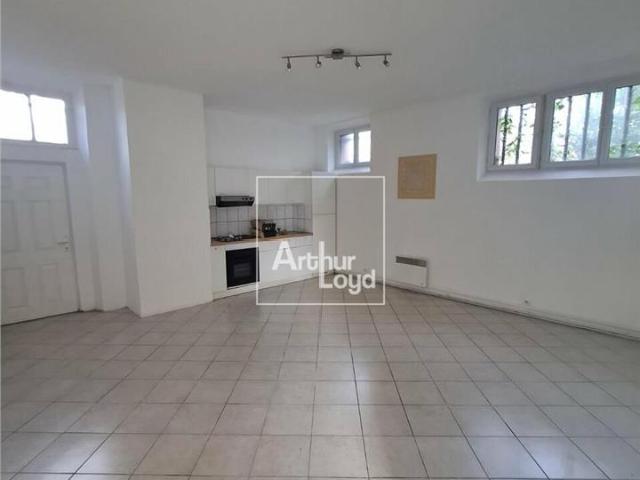 Bureau vente à Provins, Varennes-sur-seine