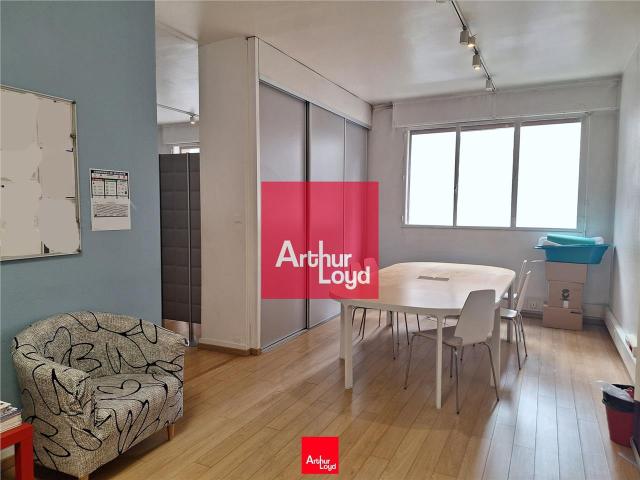 Bureau vente à L'Aigle, Grenoble