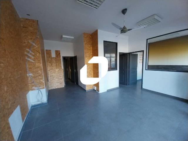 Bureau vente à Saint-Germain-en-Laye, Le Pecq