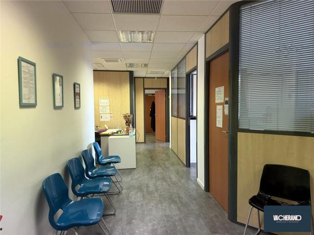 Bureau vente à Lille