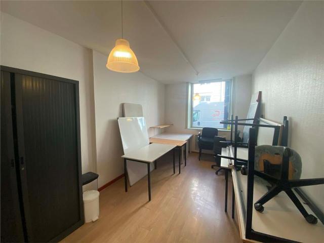 Bureau vente à Lille