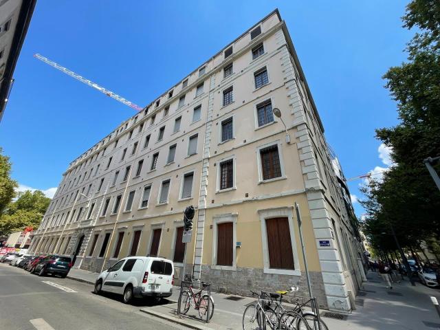 Bureau vente à Lyon, Métropole de Lyon