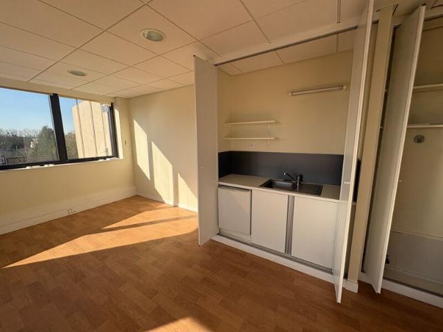 Bureau vente à Montargis