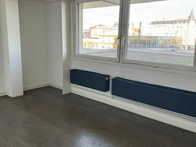 Bureau vente à Nancy