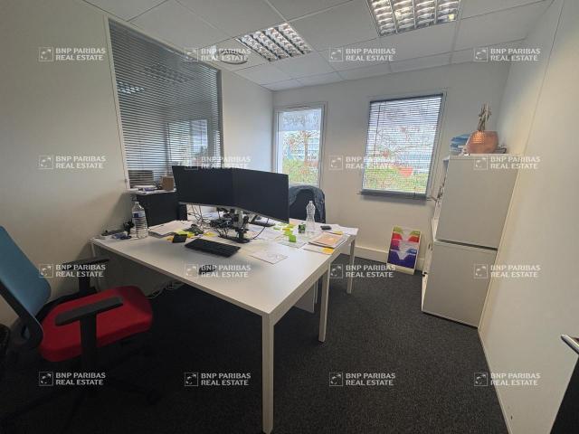 Bureau vente à Nantes