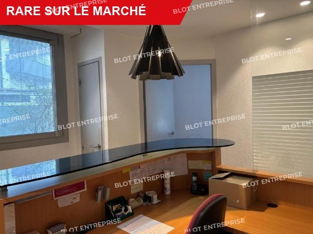 Bureau vente à Nantes, Grillaud