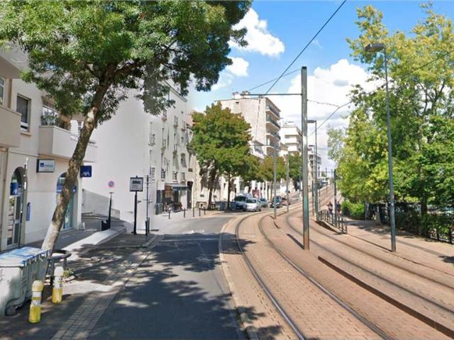 Bureau vente à Nantes