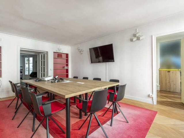 Bureau vente à Paris 1er Arrondissement, Paris