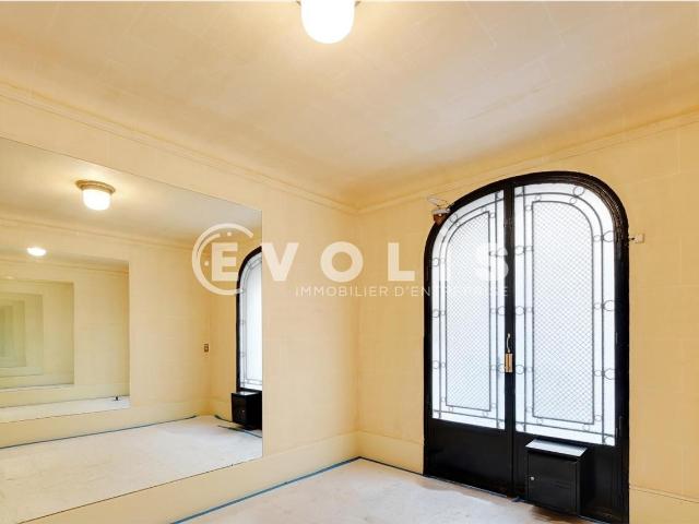 Bureau vente à Paris, Île-de-France