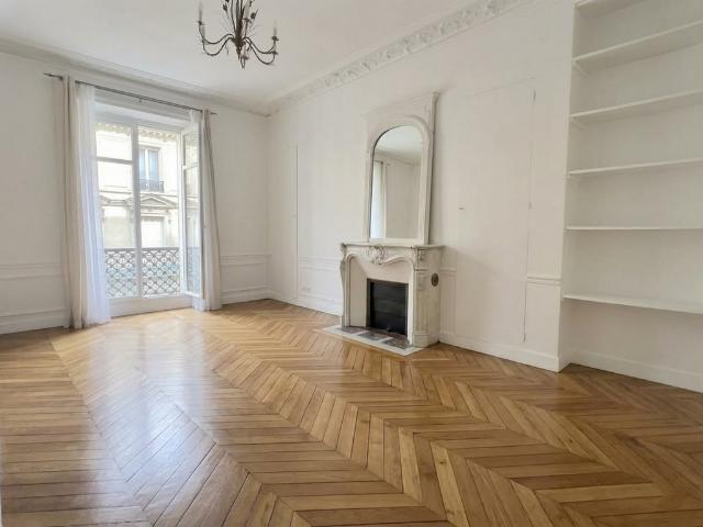 Bureau vente à Paris, Île-de-France