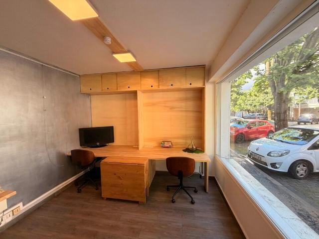 Bureau vente à Pau