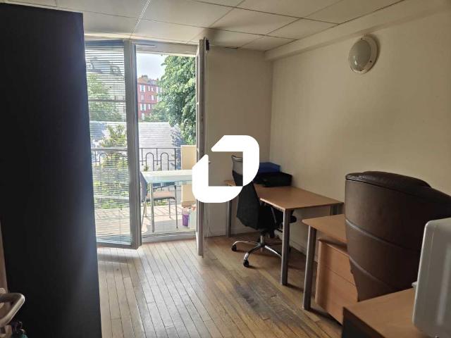 Bureau vente à Puteaux, Hauts-de-Seine