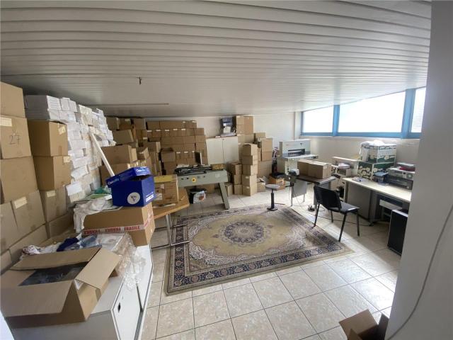 Bureau vente à Saint-Denis, Saint-denis