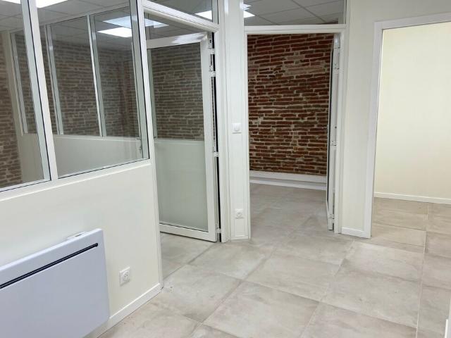 Bureau vente à Toulouse