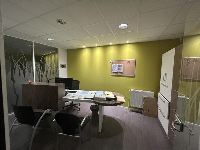 Bureau vente à Valenciennes