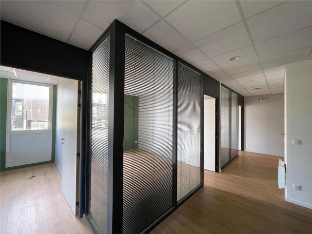 Bureau vente à Vannes, Bretagne