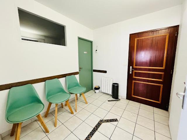 Bureau vente à Rochefort, Royan