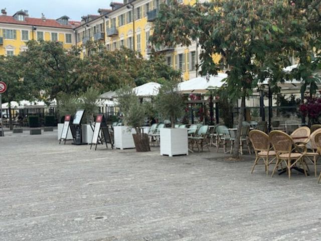 Bureau vente à Nice