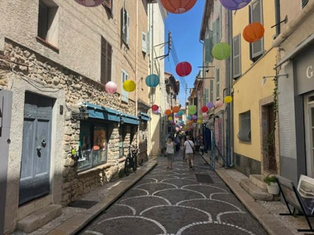 Bureau vente à Grasse, Antibes