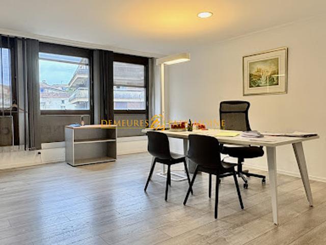 Bureau vente à Angoulême, Aignes-et-puypéroux