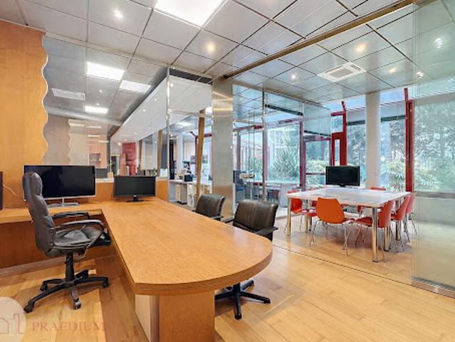 Bureau vente à Châtillon, Hauts-de-Seine