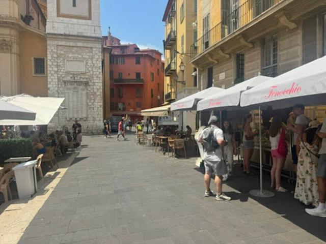 Bureau vente à Nice