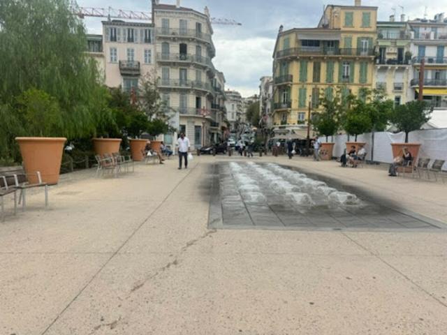 Bureau vente à Grasse, Cannes