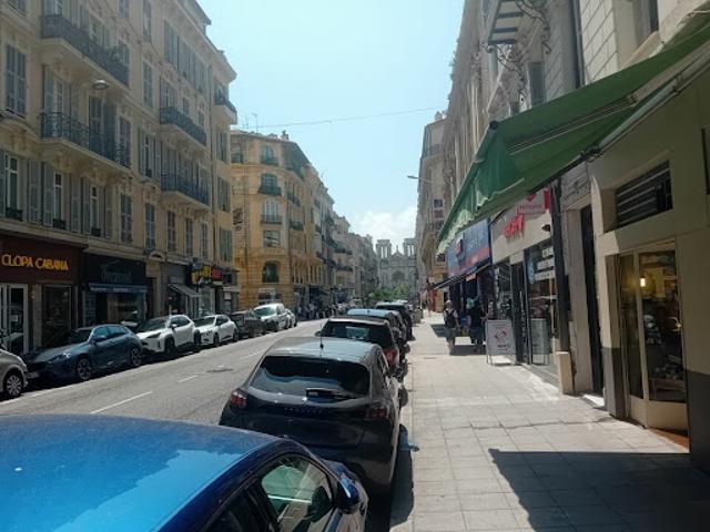 Bureau vente à Nice