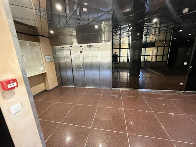 Bureau vente à Marseille