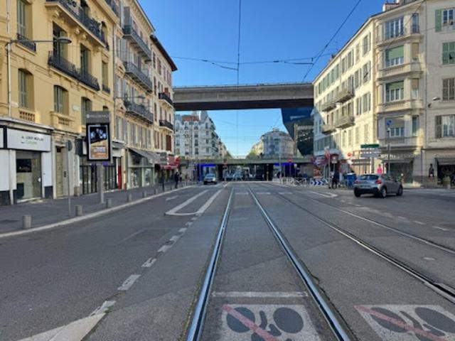 Bureau vente à Nice