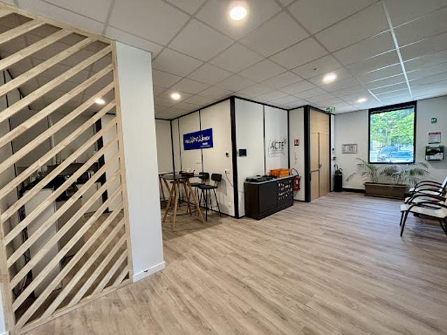 Bureau vente à Grenoble, Voiron