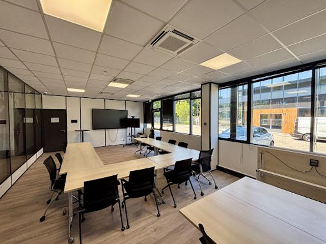 Bureau vente à Grenoble, Voiron
