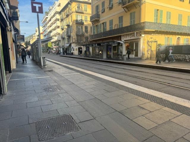Bureau vente à Nice