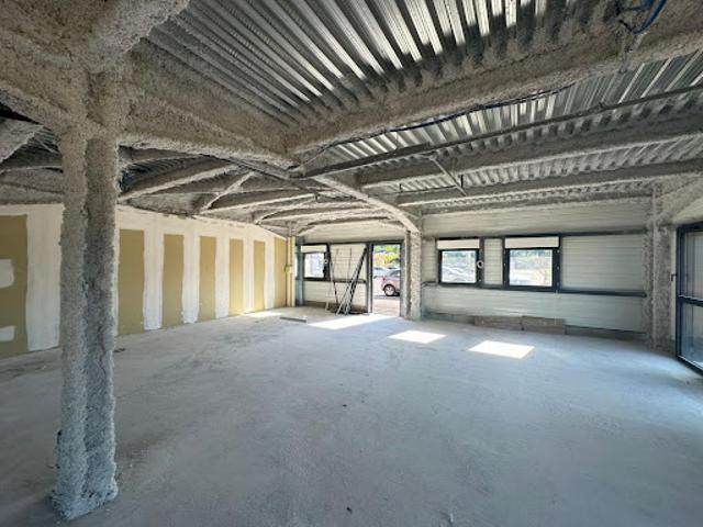 Bureau vente à Digne-les-Bains, Peyruis