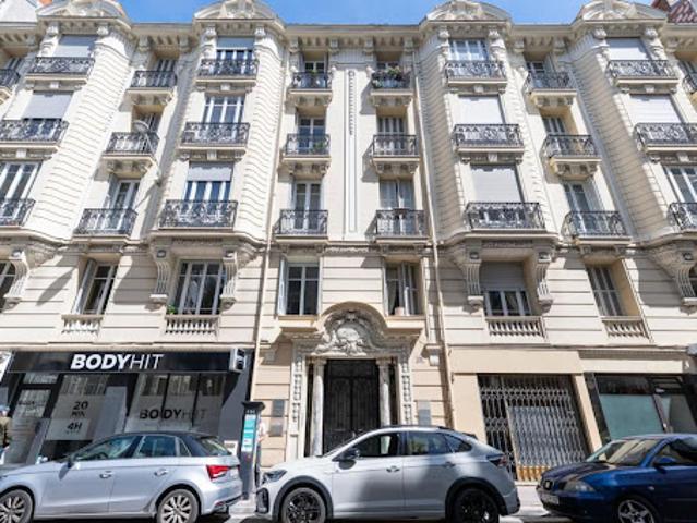 Bureau vente à Nice