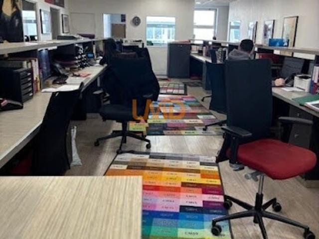 Bureau vente à Bobigny, Vaux-montreuil