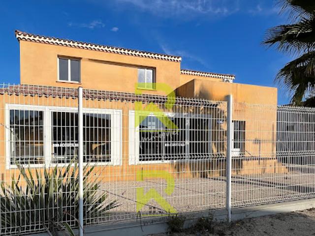 Bureau vente à Montpellier, Marseillan