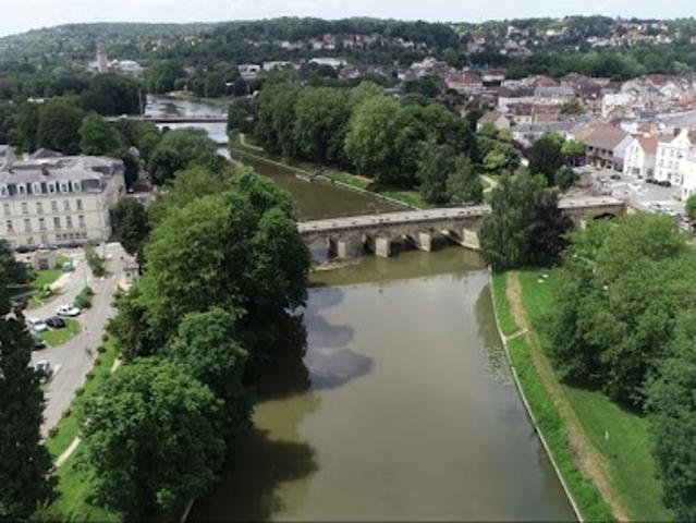 Bureau vente à Mantes-la-Jolie, Meulan