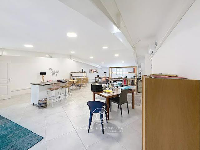 Bureau vente à Ajaccio, Alata